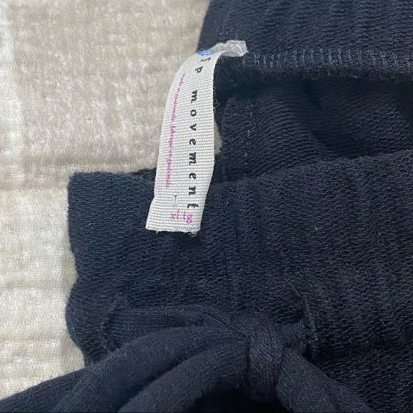 Accepting Offers | Jogger Sweatpants - Picture 7 of 9